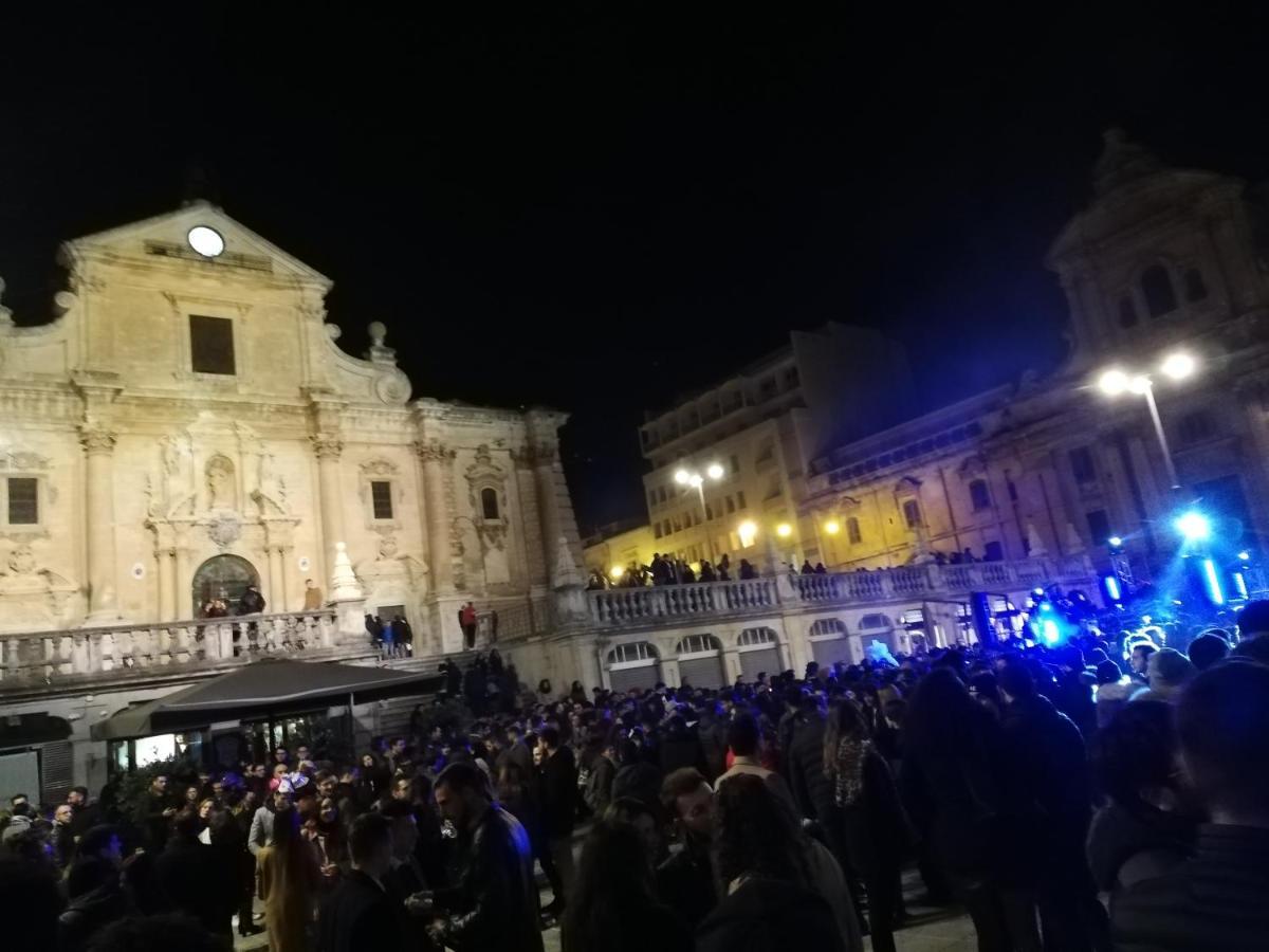 Casa Dell'Aquila Barocca Apartment Ragusa Bagian luar foto
